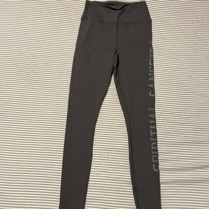 Spiritual Gangster Dark Grey Leggings Size Small